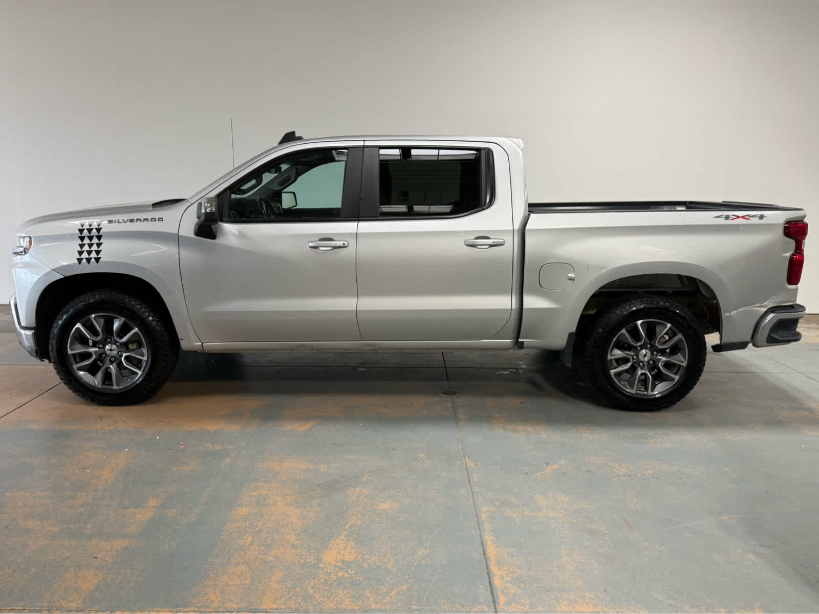 chevrolet silverado 1500 2019 3GCPYDEK1KG190561 image chevrolet silverado 1500 2019 3GCPYDEK1KG190561 image